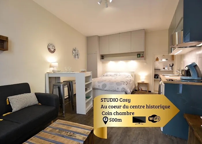Studio Cosy Abondance au Coeur du Centre Historique -Wifi-Coin chambre
